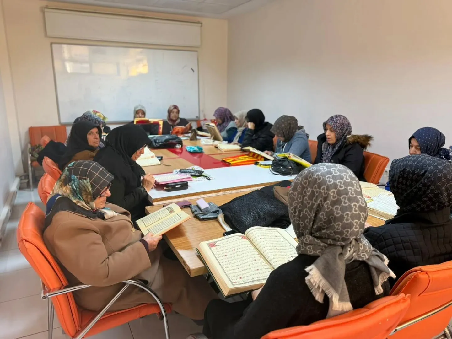 Yeşilyurt’ta Yetişkinlere Yönelik Kur’an-ı Kerim Eğitimi Ramazan Boyunca Sürecek