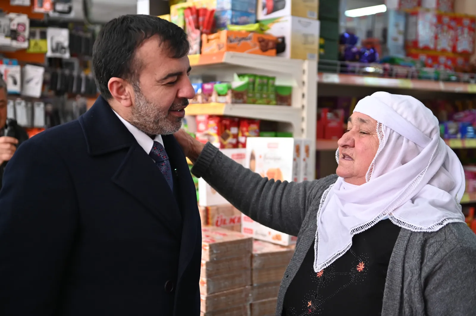 Mikail Sülük İlçe Merkezinde Esnafla Buluştu