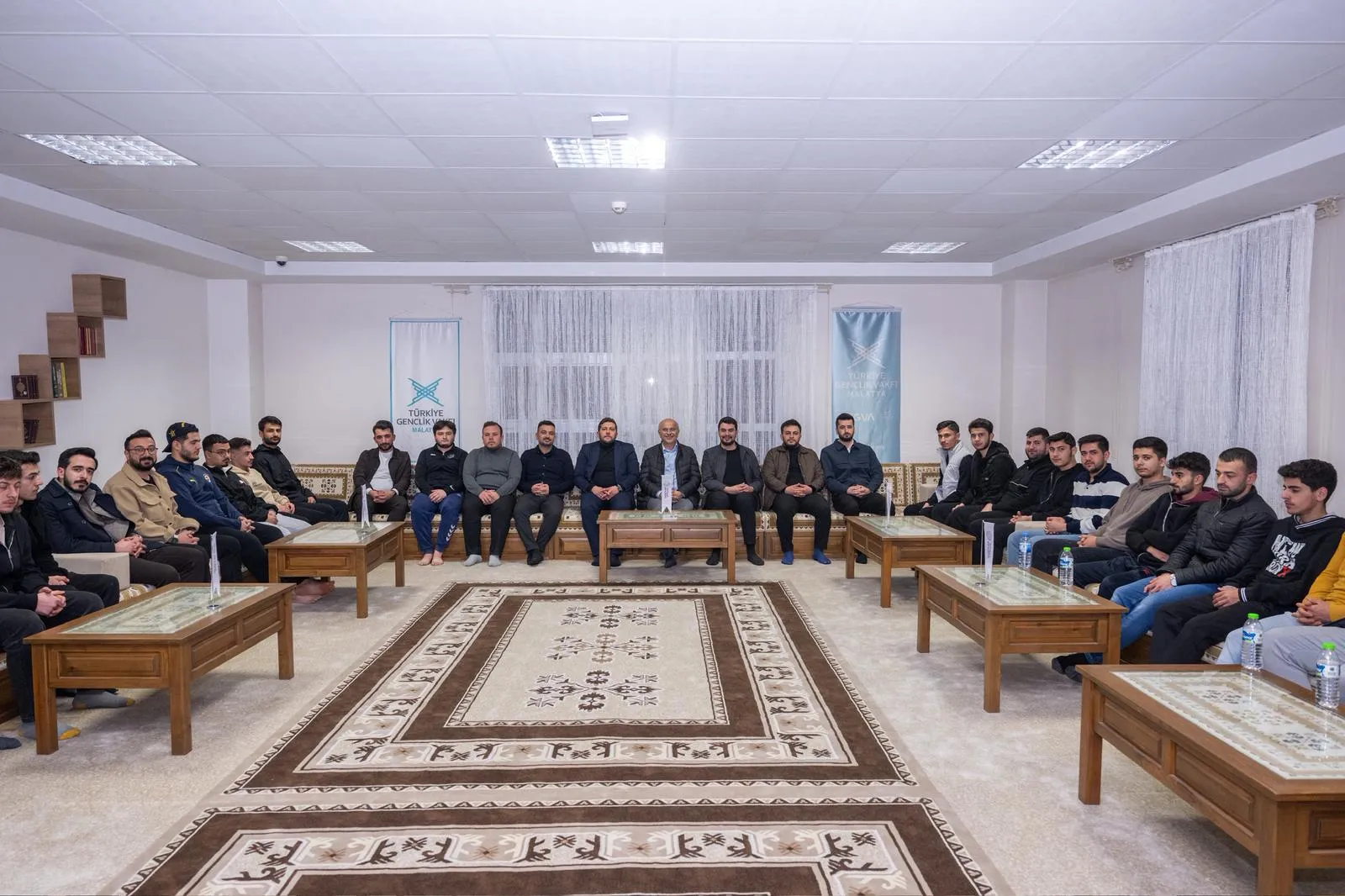 Başkan Sami Er, Ulaşım ve Gençlik Projelerini Öğrencilerle Paylaştı