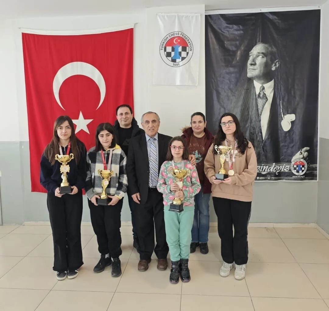 Malatya Kadınlar Satranç Şampiyonu Simge Kuzucu Oldu