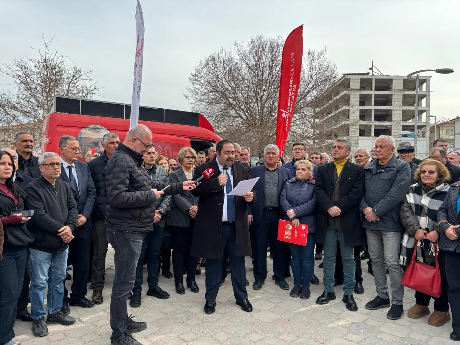 İmamoğlu’ndan Malatyalılara Mektup: “Tüm Baskılara Rağmen Türkiye’ye Umut Olacağız”