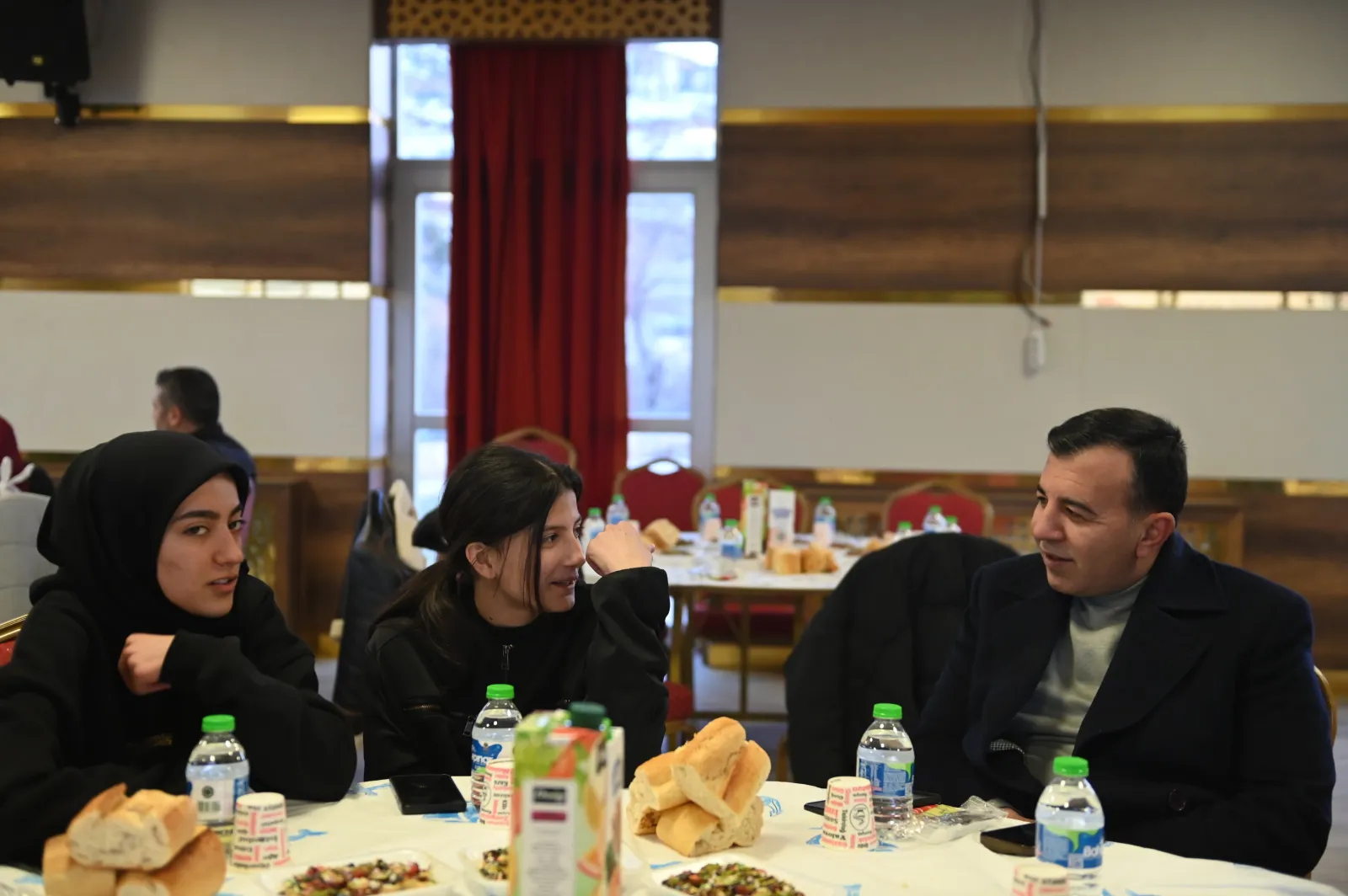 Pütürge’de Öğrencilerle İftar Programı Düzenlendi