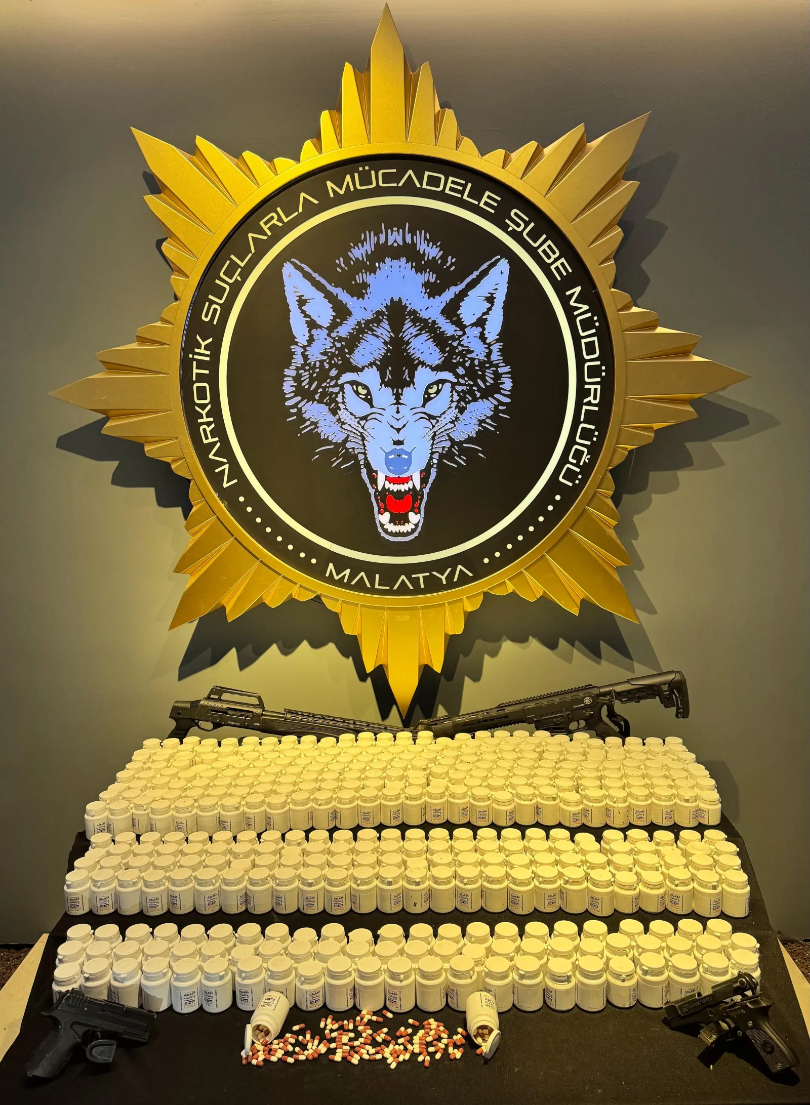 Malatya’da Uyuşturucu ve Silah Operasyonu: 4 Şüpheli Gözaltına Alındı