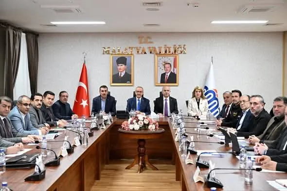 Malatya’da Deprem Sonrası Yeniden Yapılanma Süreci Masaya Yatırıldı