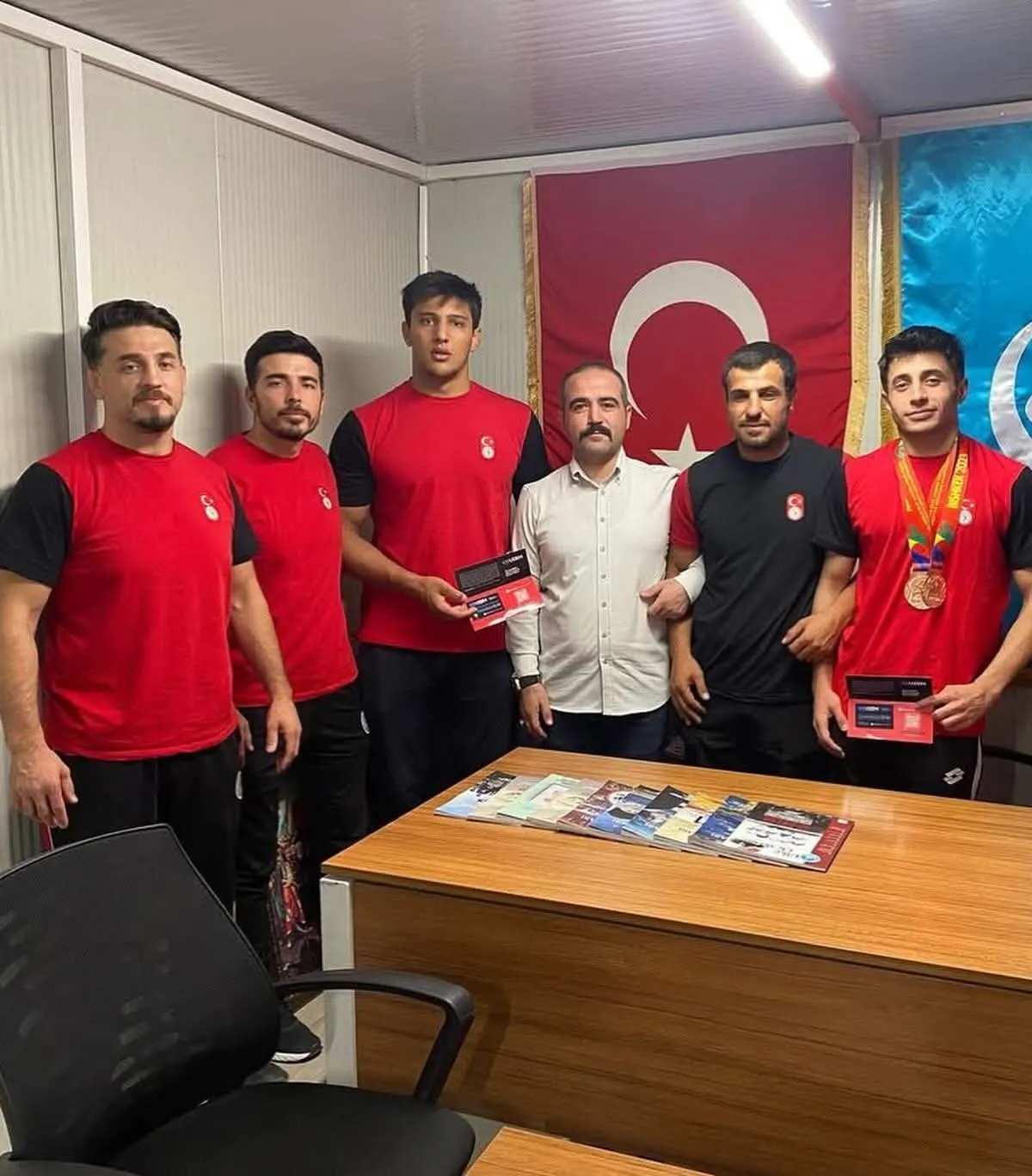 Başkan Şengönül’den Şampiyon Güreşçilere Tebrik Mesajı