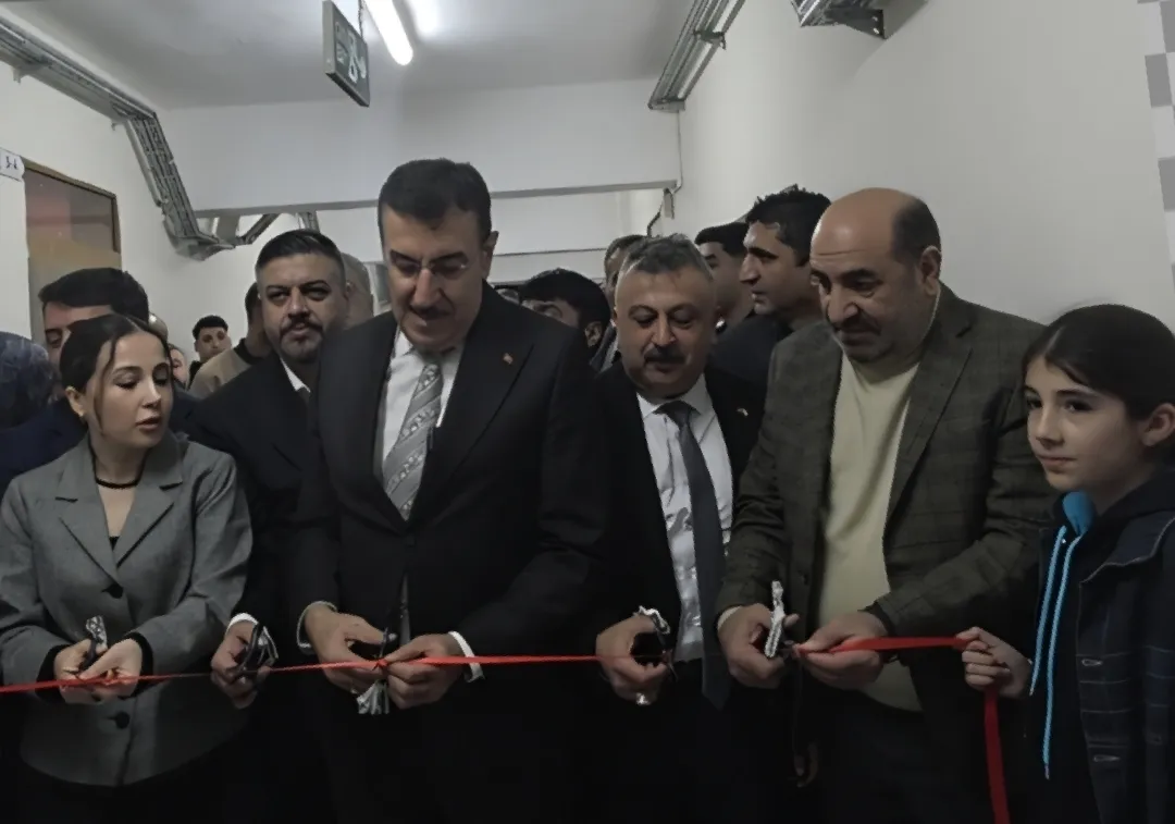 Bülent Tüfenkci Arguvan’da Kütüphane Açılışına Katıldı: Ayşehan Barut Projesi Hayata Geçti