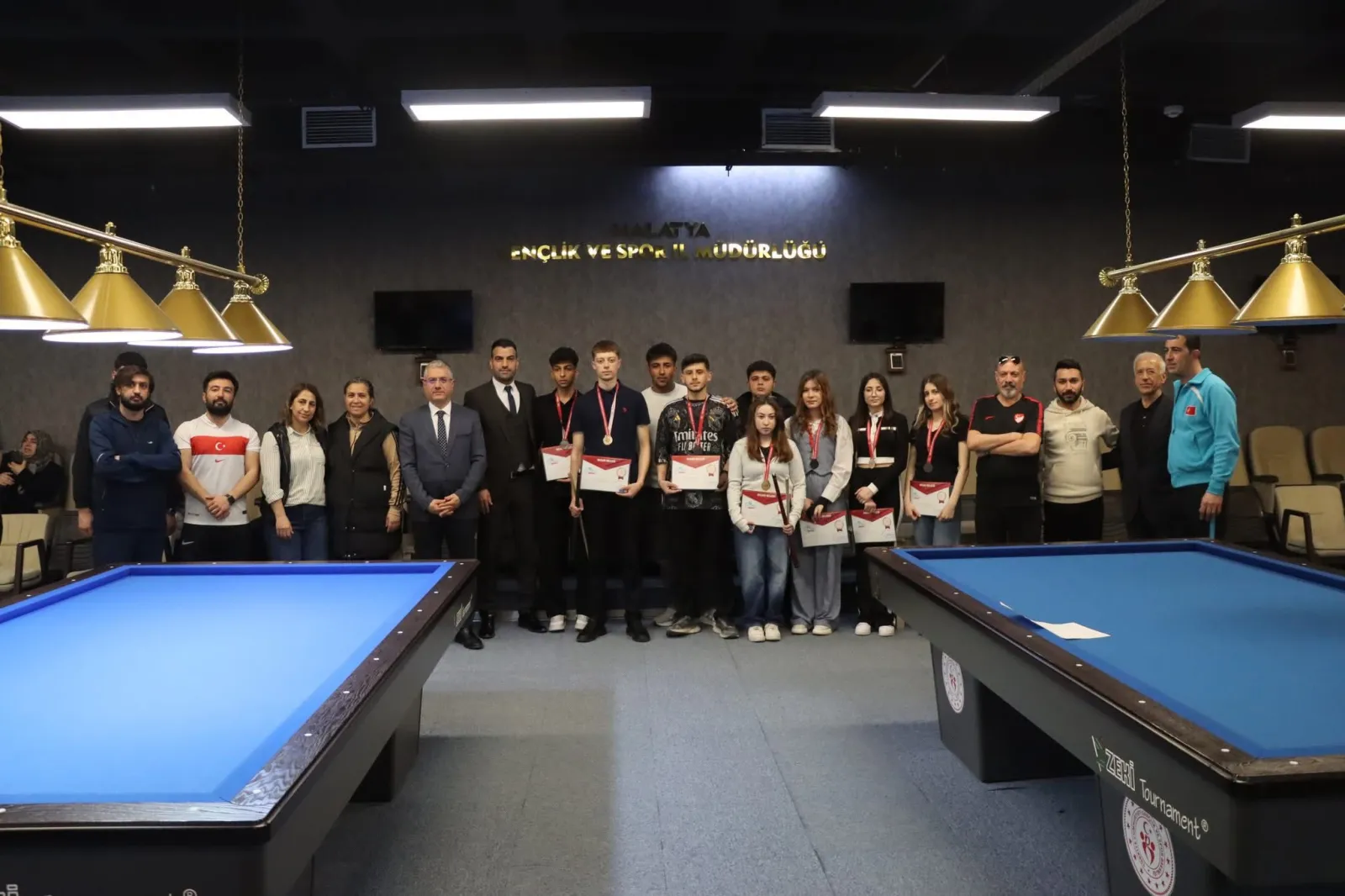 Malatya’da Gençler Bilardo 8 Top İl Birinciliği Ödülleri Sahiplerini Buldu