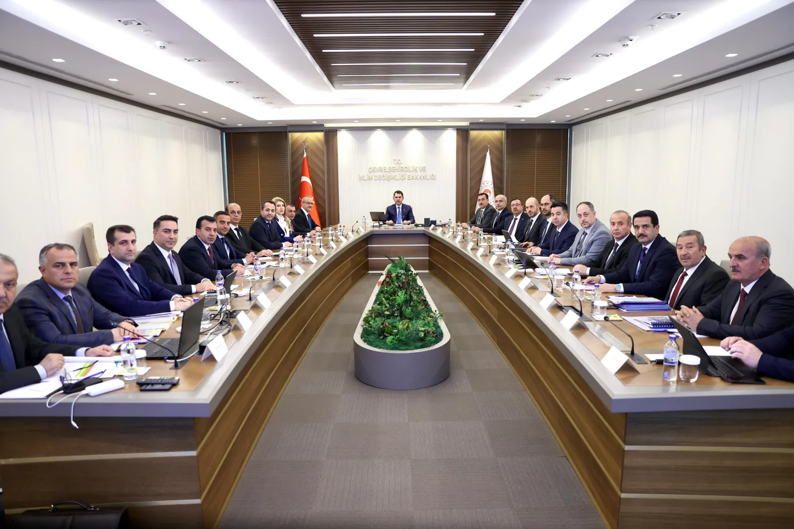 Malatya Heyeti Ankara’da Bakan Murat Kurum ile Bir Araya Geldi