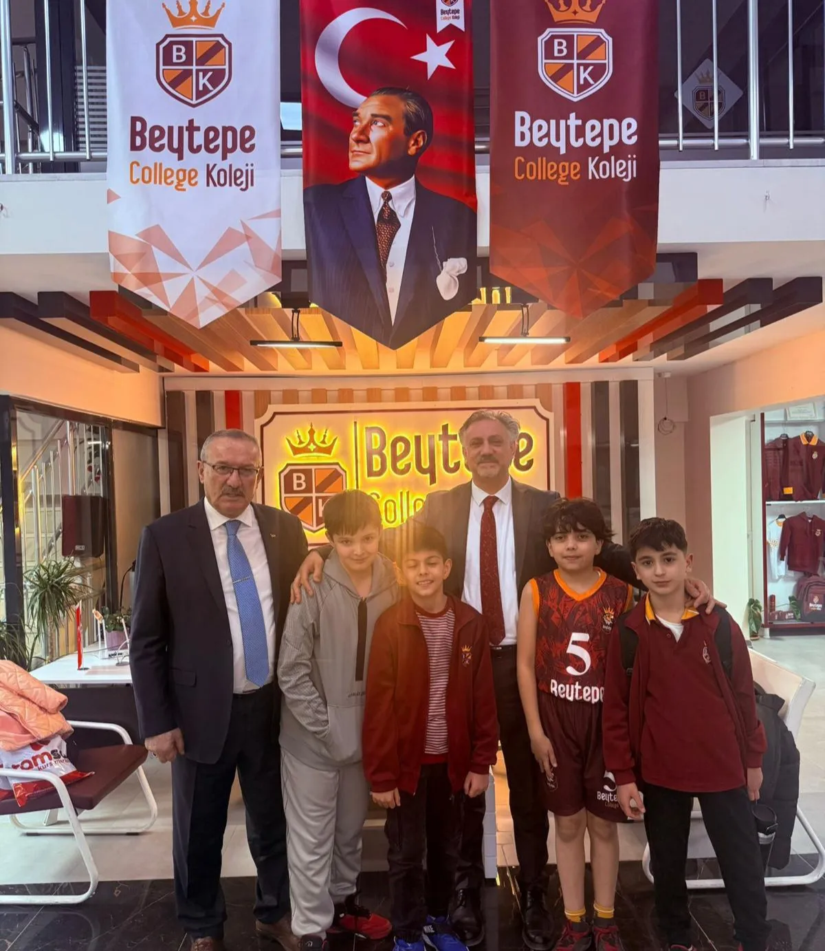 Eğitim, Ticari Değil Toplumsal Bir Sorumluluktur