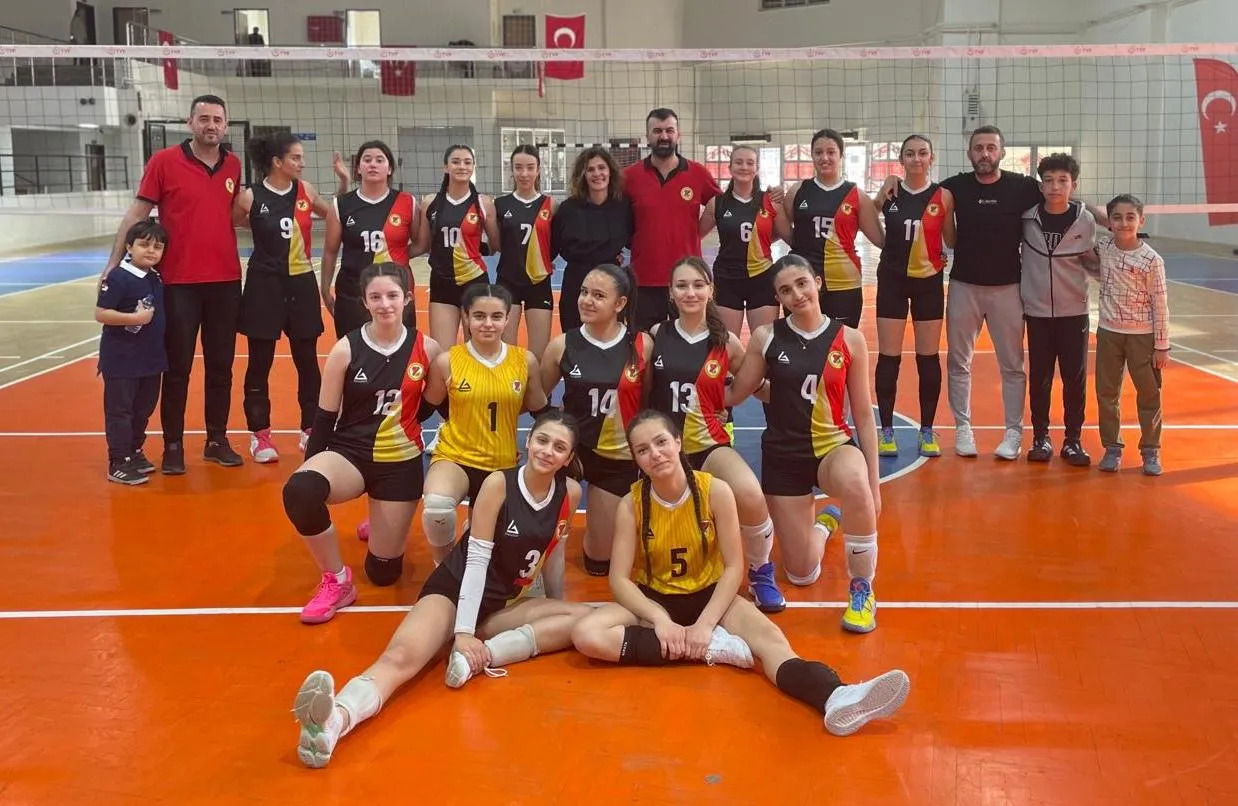 Fileninprensesleri.44 Türkiye’nin En İyi 32 Takımı Arasında