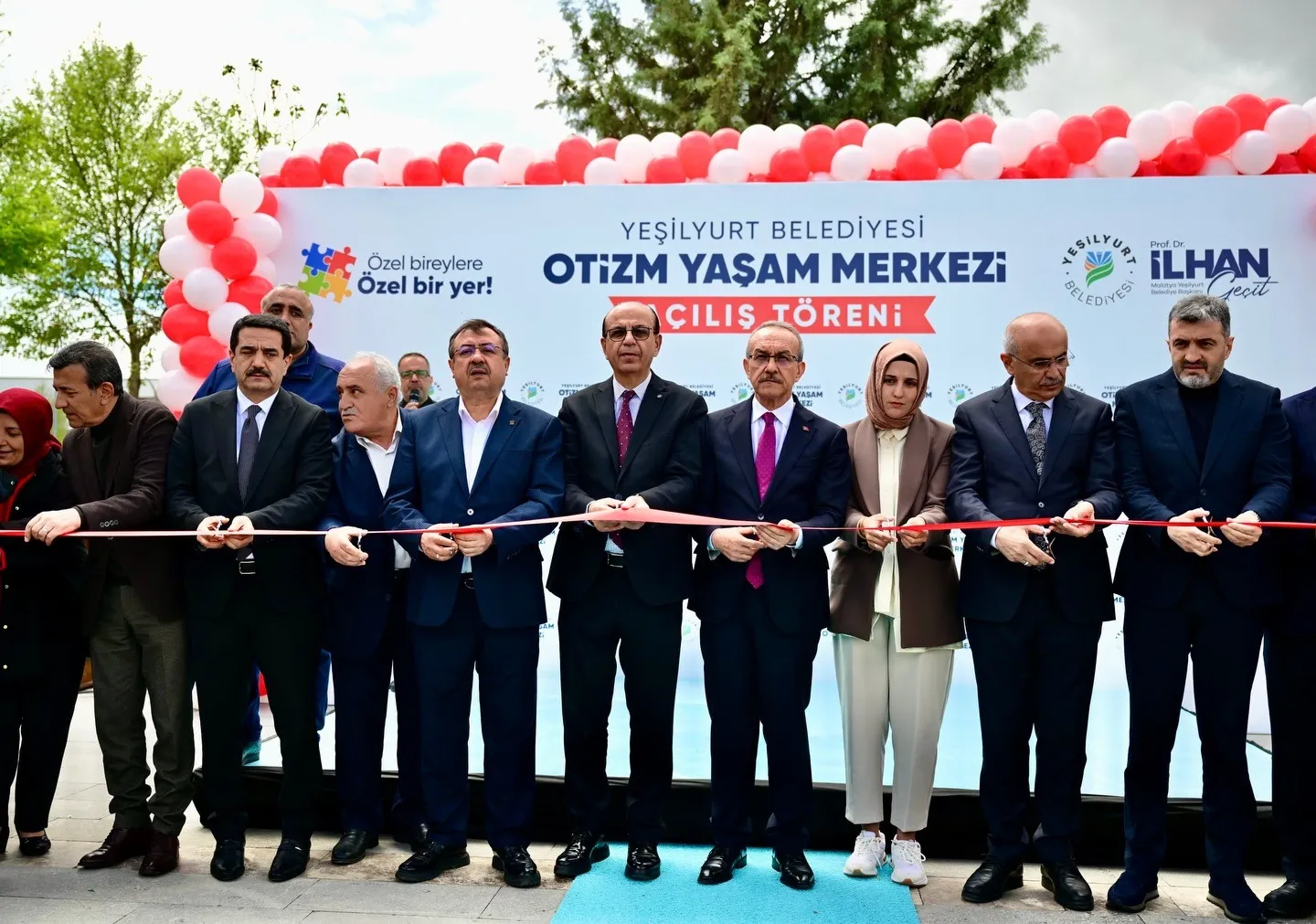 Yeşilyurt’ta Otizm Yaşam ve Destek Merkezi Hizmete Açıldı