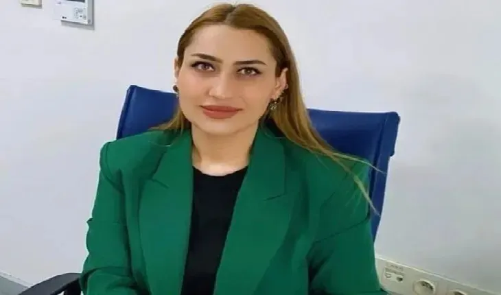 Gizem Güran : "Geleceği İnşa Eden Ellerin Sahibi: Annelerimiz"