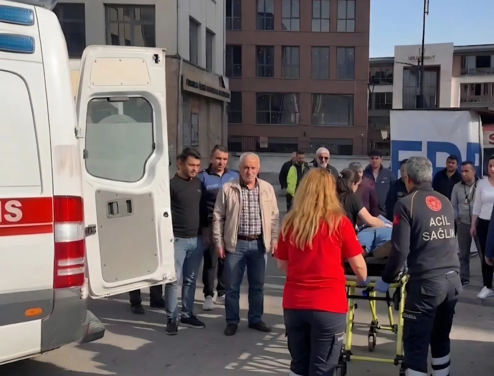 Akpınar’da Pompalı Tüfekle Saldırı Genç Kadın Hayatını Kaybetti
