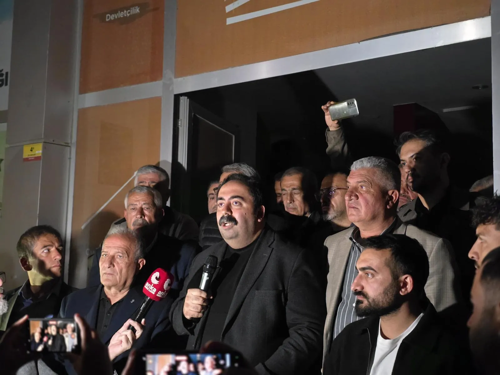 Barış Yıldız’dan CHP Açıklaması: “Bu Karar Türkiye Demokrasisine Yapılmış Bir Darbedir”